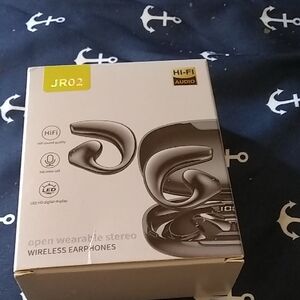 Black Wireless Earphones